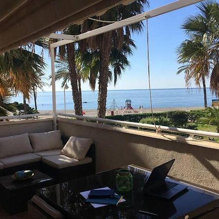 Frente Al Mar Apartment Кастел де Феро Екстериор снимка